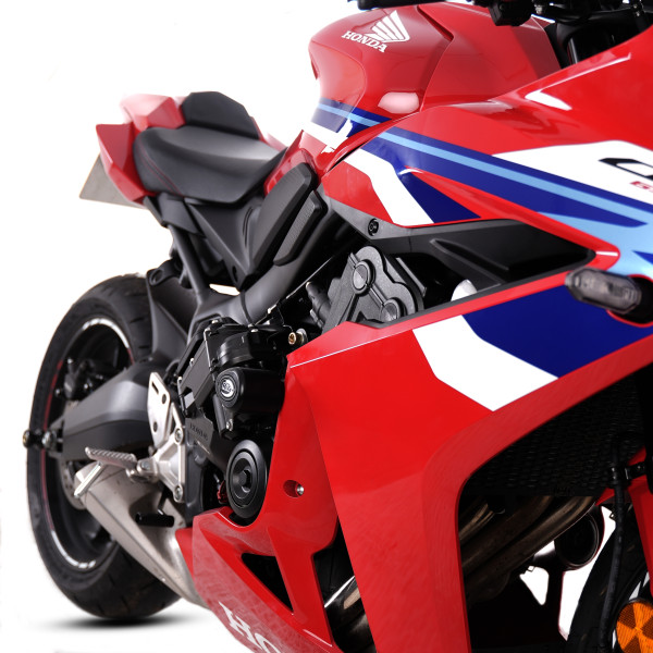 R&G Crash Protectors - Aero Style for the Honda CBR650R '25- E-Clutch only.